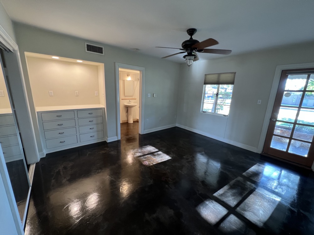 Interiors photo 9